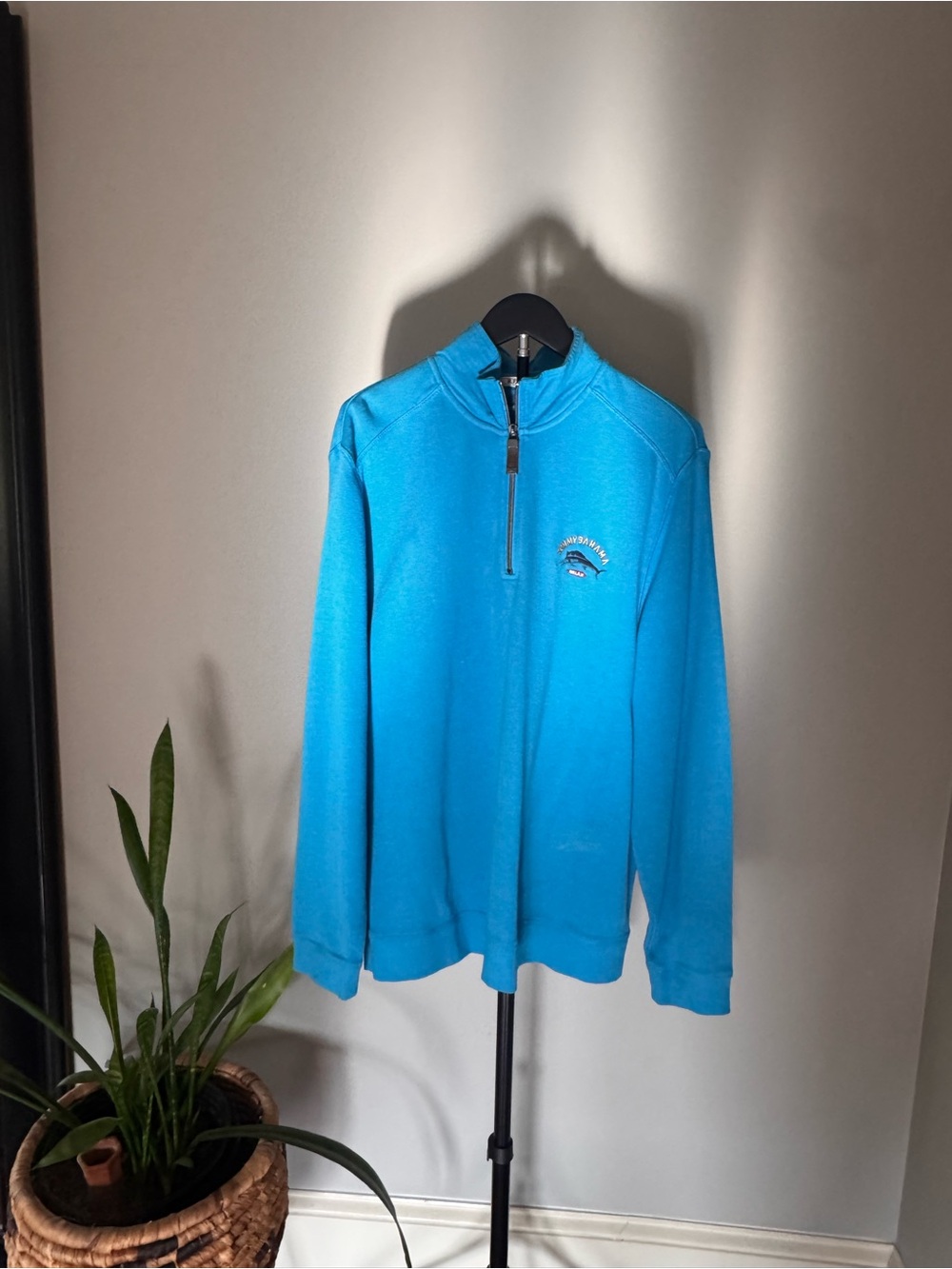 Tommy Bahama Relax  Men’s Quarter-Zip Sweater in Turquoise Blue
